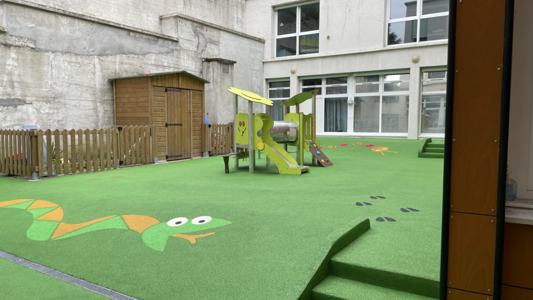 Site Equip Aire De Jeux Plein Air Marne La Vallee Sol Amortissant 1