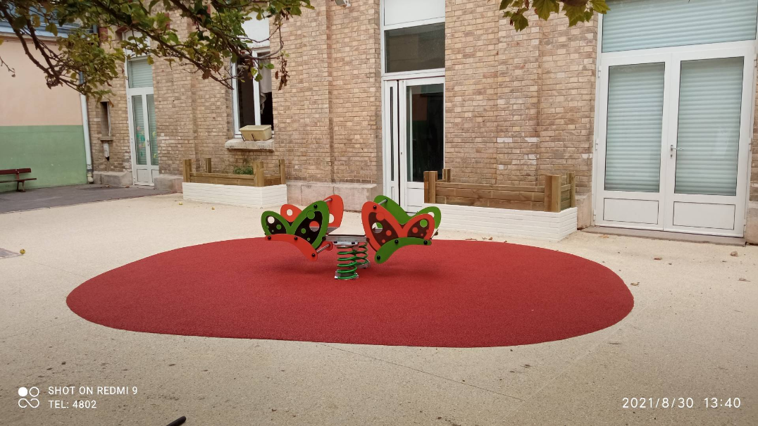 Site Equip Aire De Jeux Plein Air Marne La Vallee Sol Amortissant 49