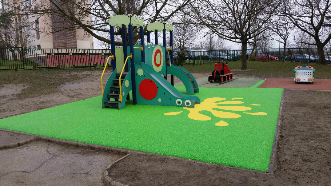 Site Equip Aire De Jeux Plein Air Marne La Vallee Sol Amortissant 50